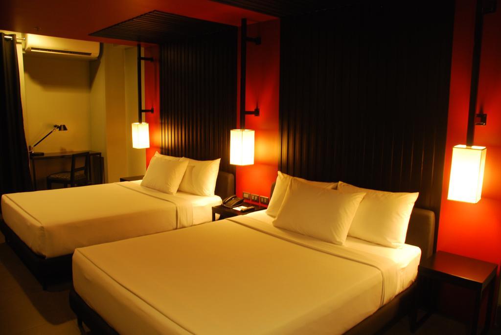 Amelie Hotel Manila Bagian luar foto