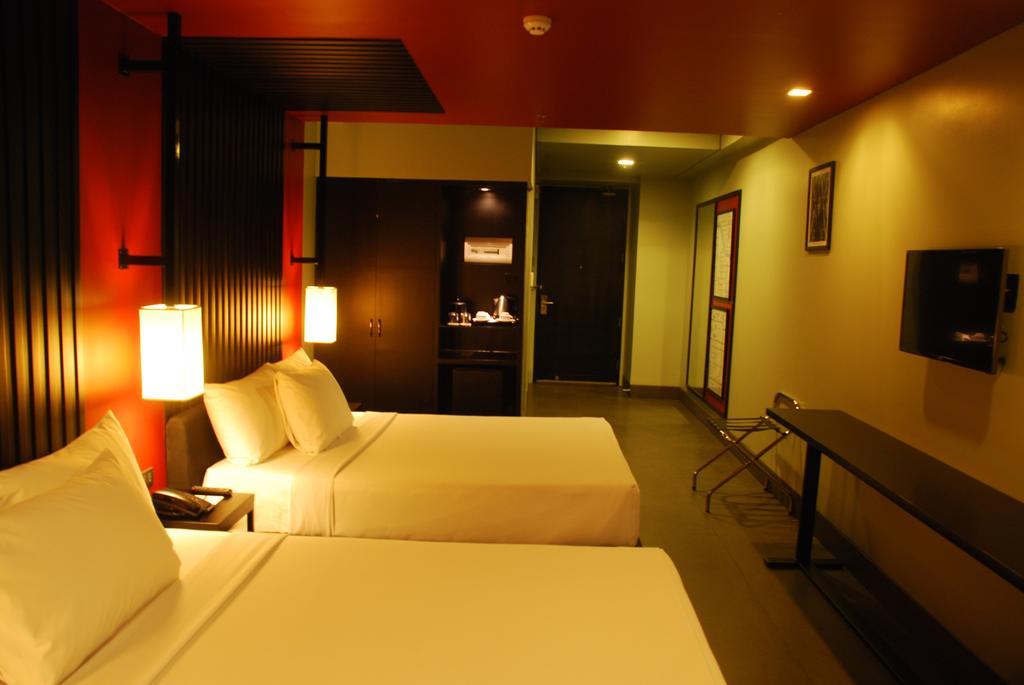 Amelie Hotel Manila Bagian luar foto