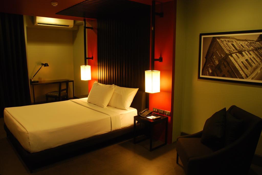Amelie Hotel Manila Bagian luar foto
