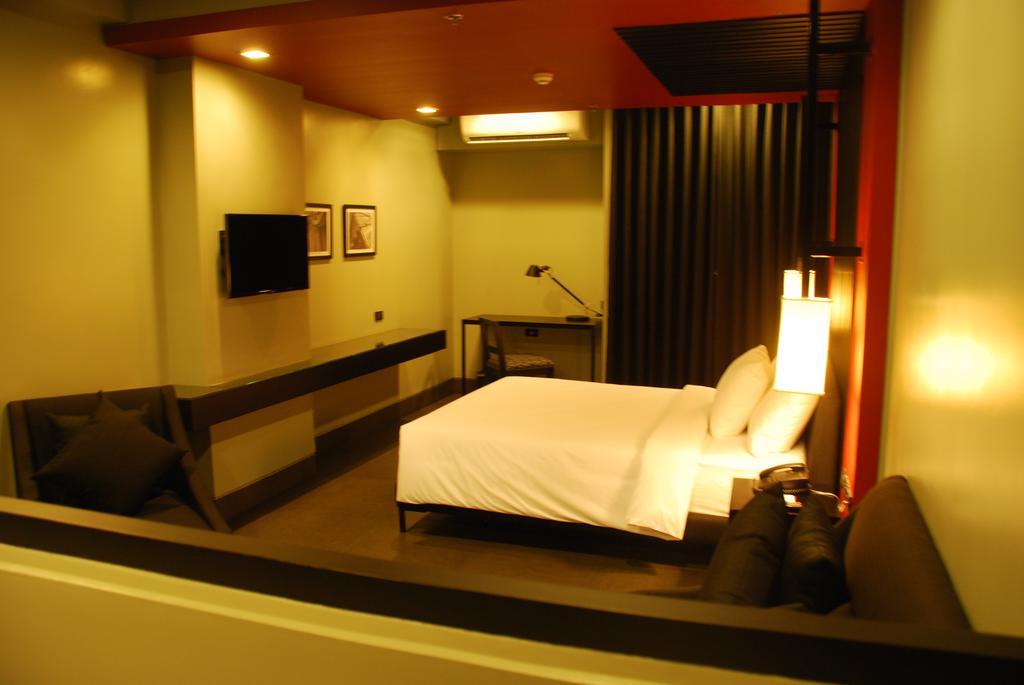 Amelie Hotel Manila Bagian luar foto