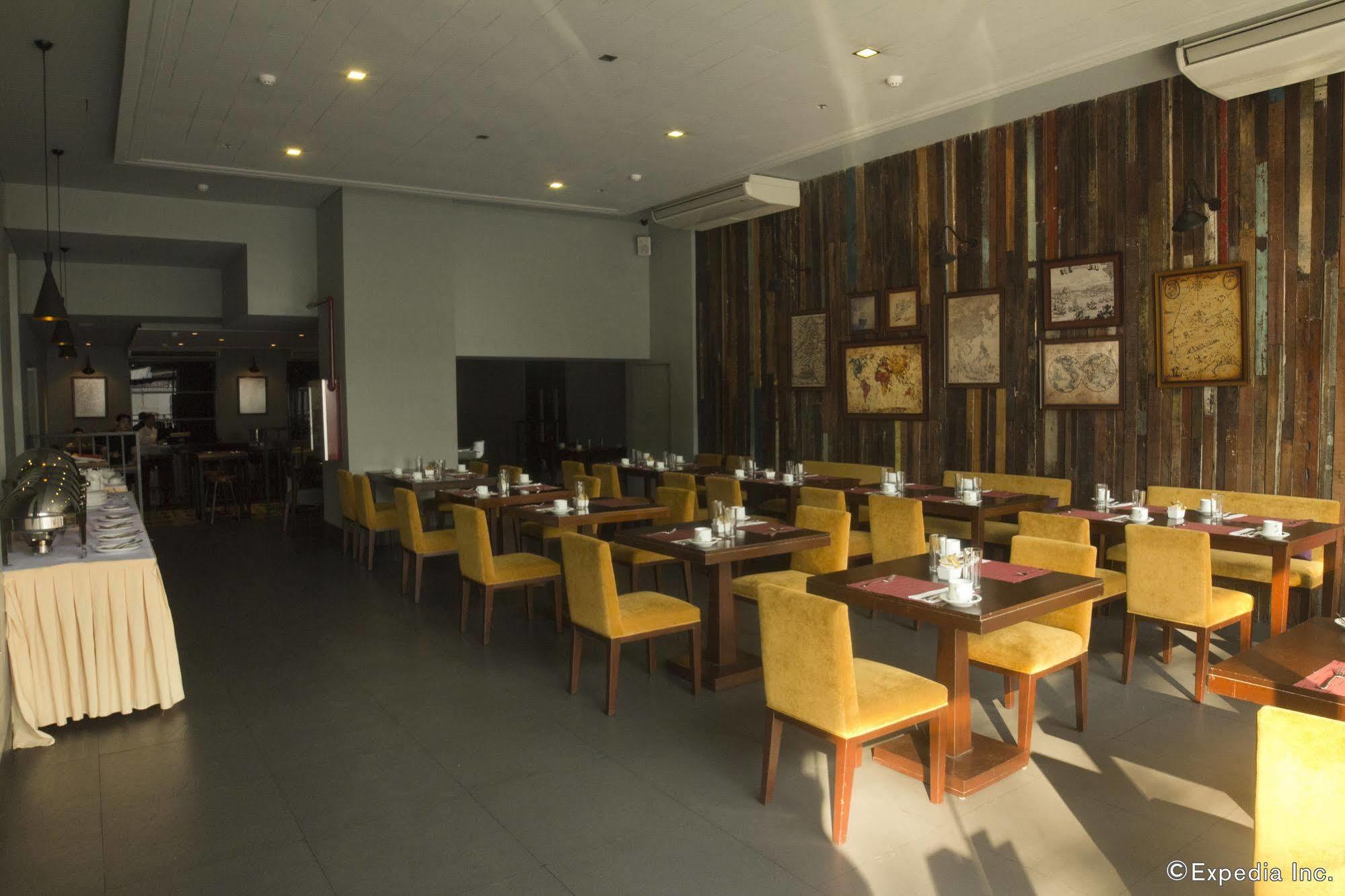 Amelie Hotel Manila Bagian luar foto