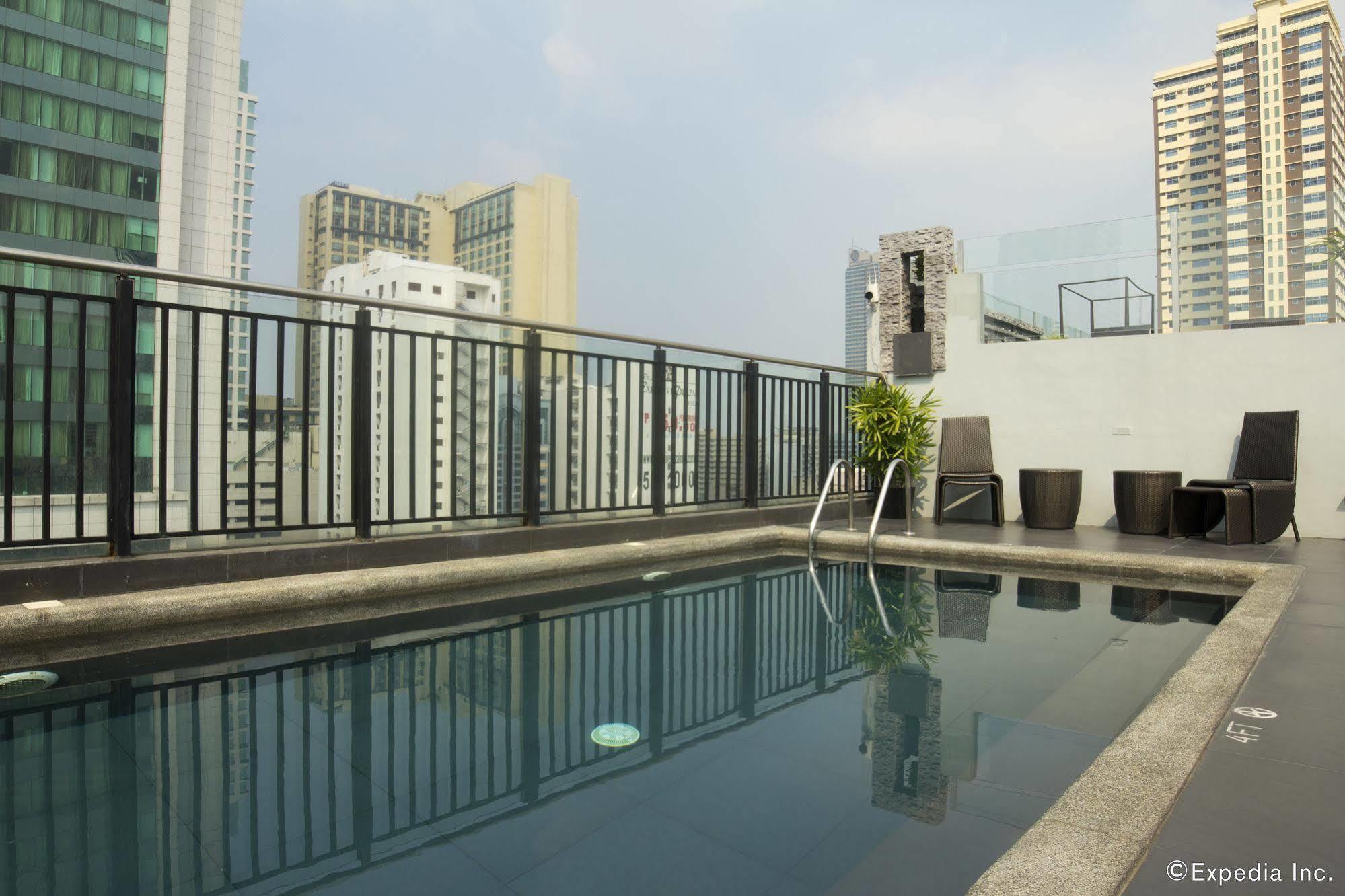 Amelie Hotel Manila Bagian luar foto