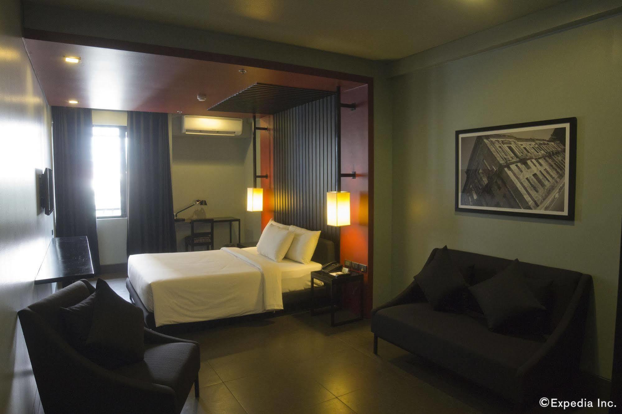 Amelie Hotel Manila Bagian luar foto