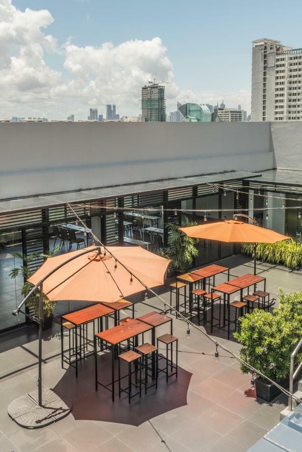 Amelie Hotel Manila Bagian luar foto